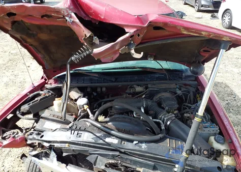 1996 Chevrolet S Truck S10 z USA, uszkodzony, nr VIN 1GCCS19X1T8191141